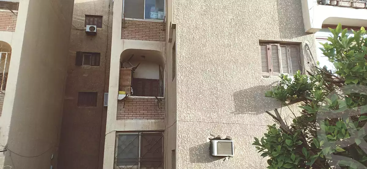 https://aqarmap.com.eg/ar/listing/6765028-for-sale-cairo-6th-of-october-el-ahyaa-neighborhood-7th-el-higaz-st