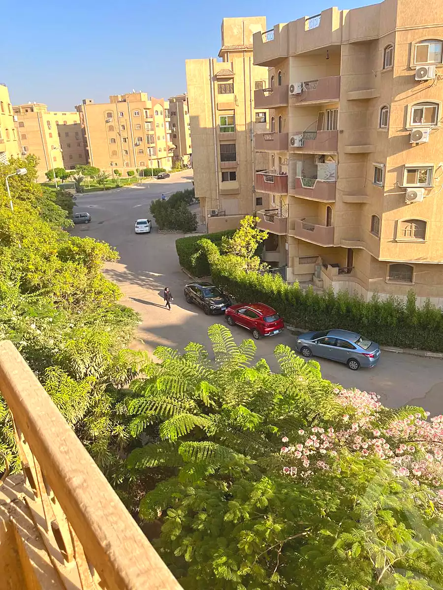 https://aqarmap.com.eg/ar/listing/6765097-for-sale-cairo-6th-of-october-el-tawsaat-el-shamalya-gamal-abd-el-naser-st