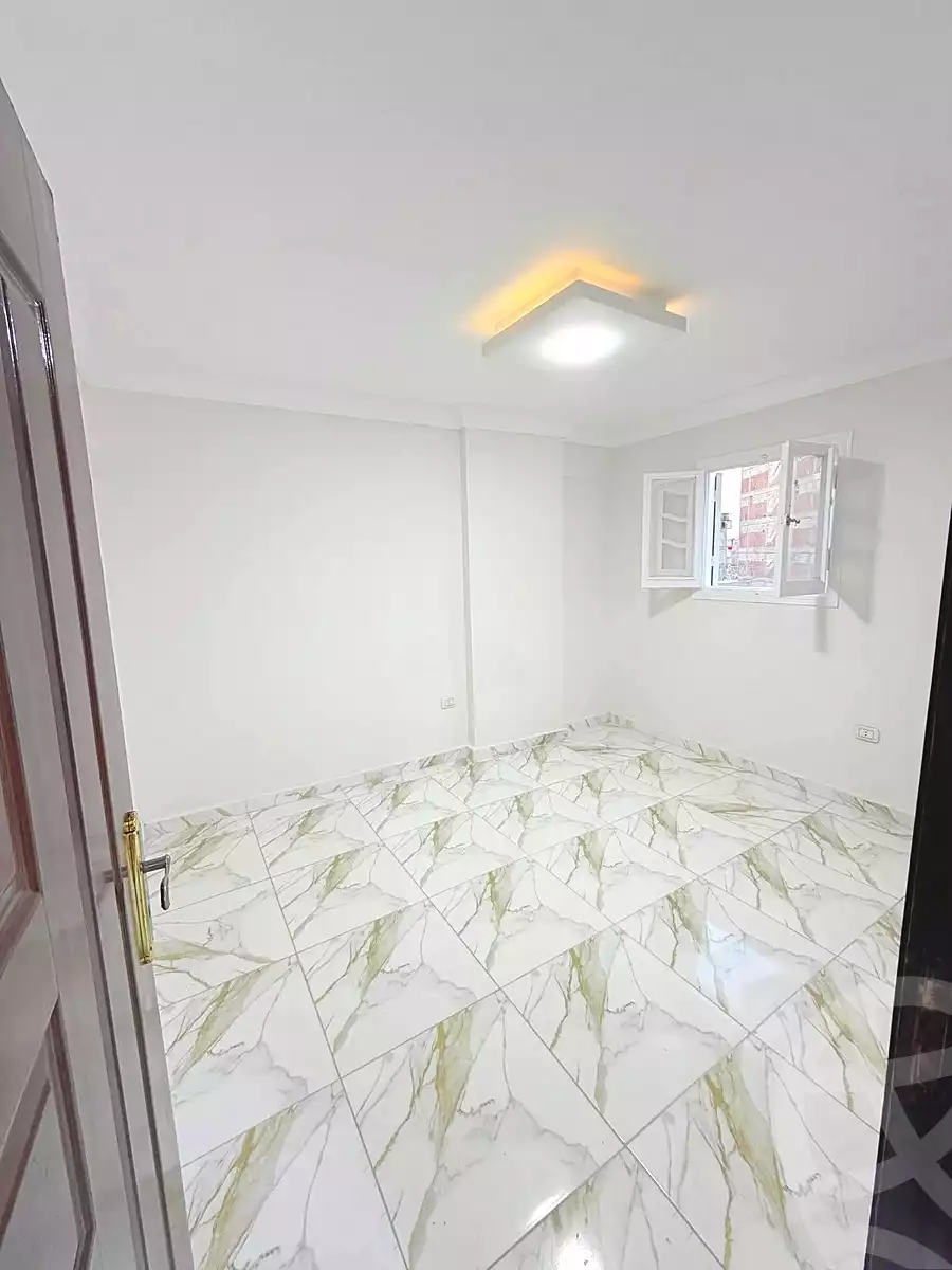 https://aqarmap.com.eg/en/listing/6765180-for-sale-alexandria-lsywf-el-falki