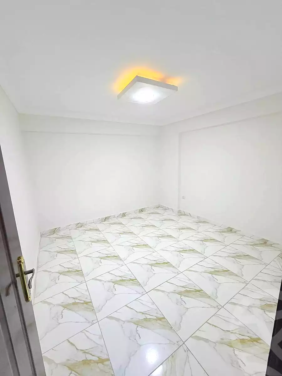 https://aqarmap.com.eg/en/listing/6765180-for-sale-alexandria-lsywf-el-falki