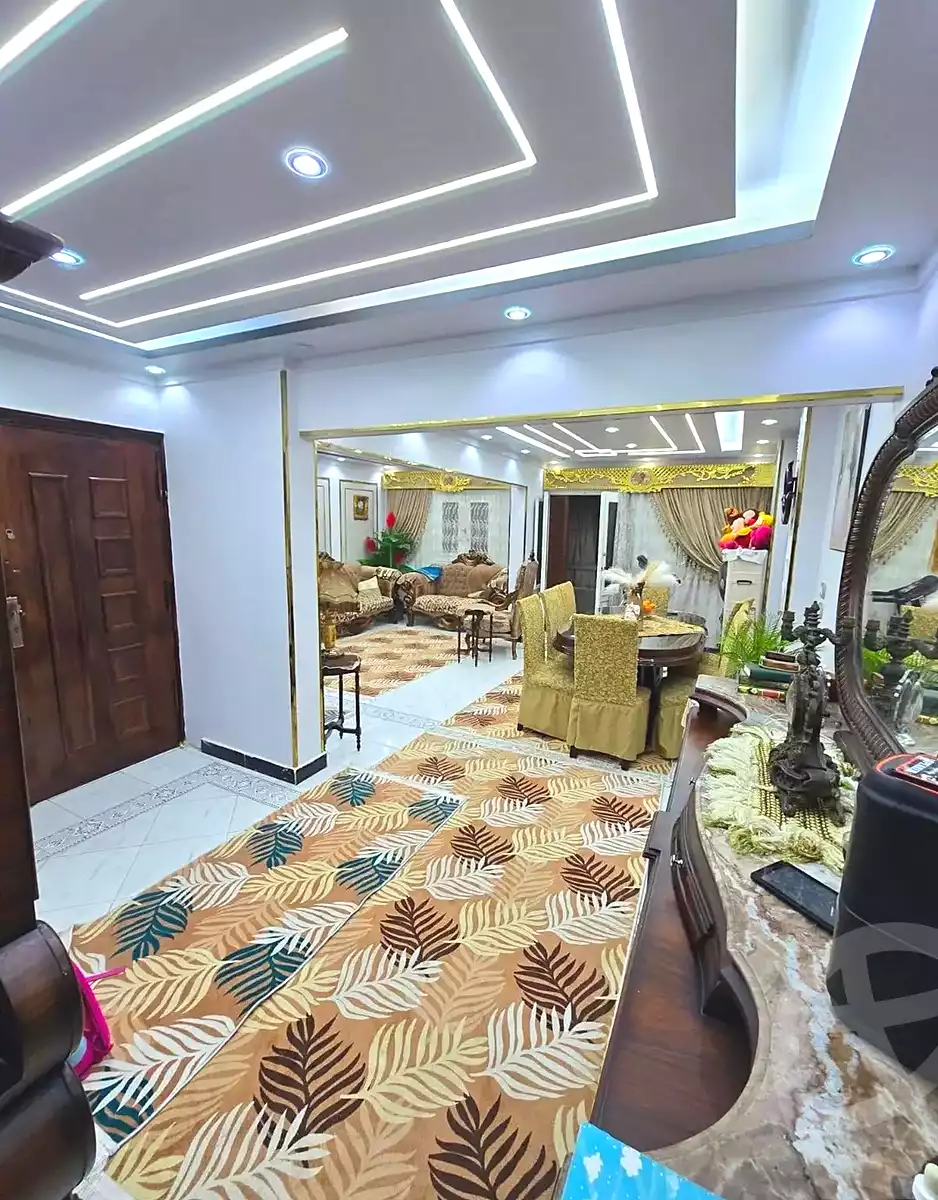 https://aqarmap.com.eg/ar/listing/6765181-for-sale-alexandria-sydy-bshr-sydy-bshr-bhry-shr-mhmwd-l-yswy