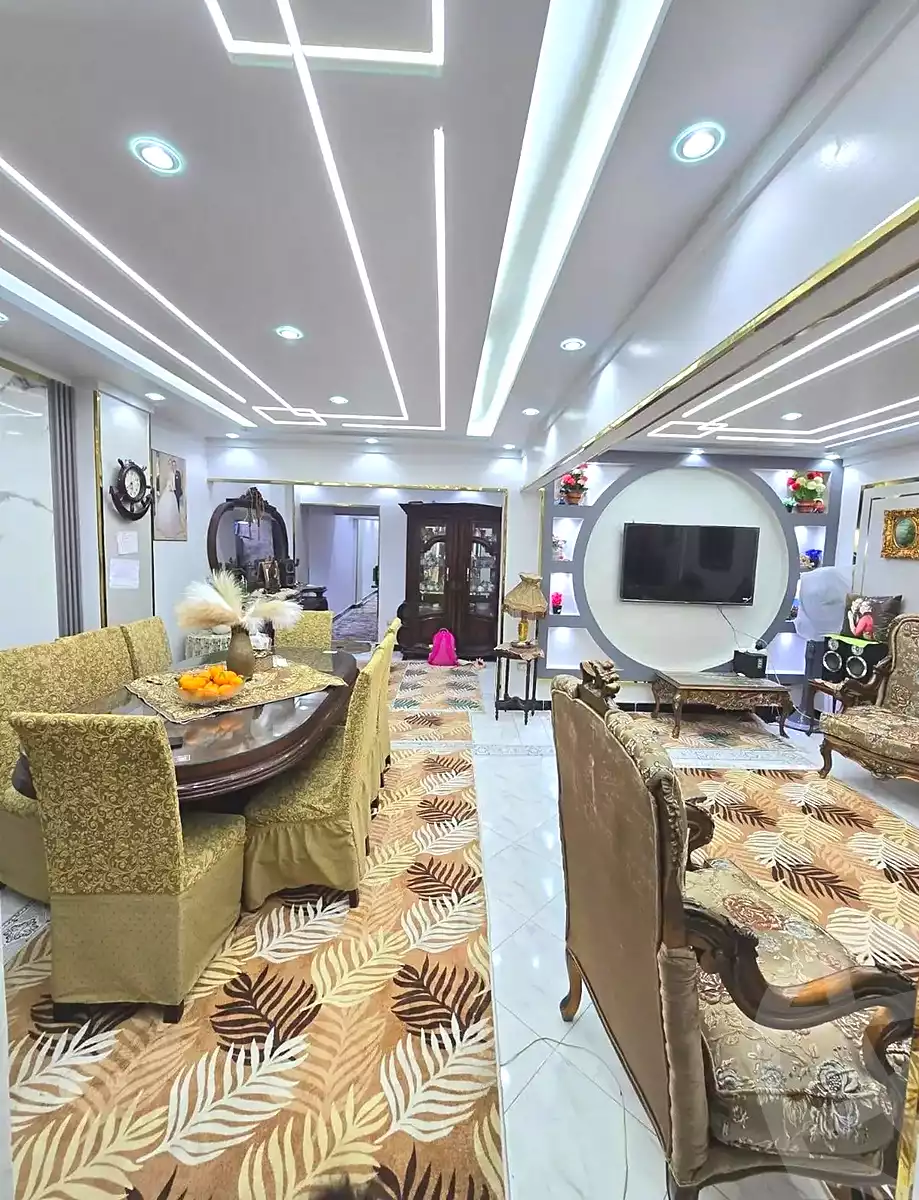 https://aqarmap.com.eg/ar/listing/6765181-for-sale-alexandria-sydy-bshr-sydy-bshr-bhry-shr-mhmwd-l-yswy