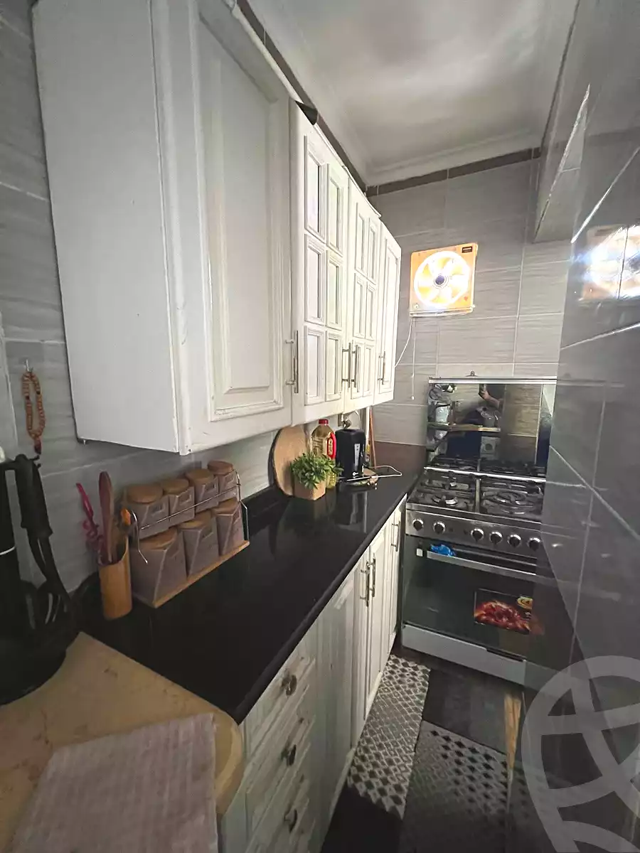 https://aqarmap.com.eg/ar/listing/6766173-for-sale-alexandria-sydy-bshr-sydy-bshr-bhry-gamal-abd-el-nasir-st