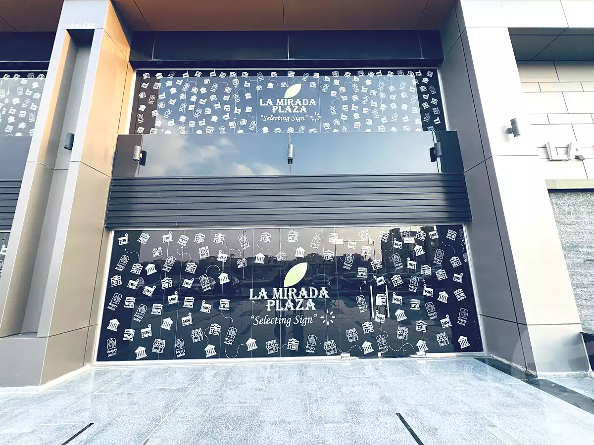 https://aqarmap.com.eg/ar/listing/6766469-for-rent-cairo-new-cairo-compounds-la-mirada-plaza-mall-grand-plaza