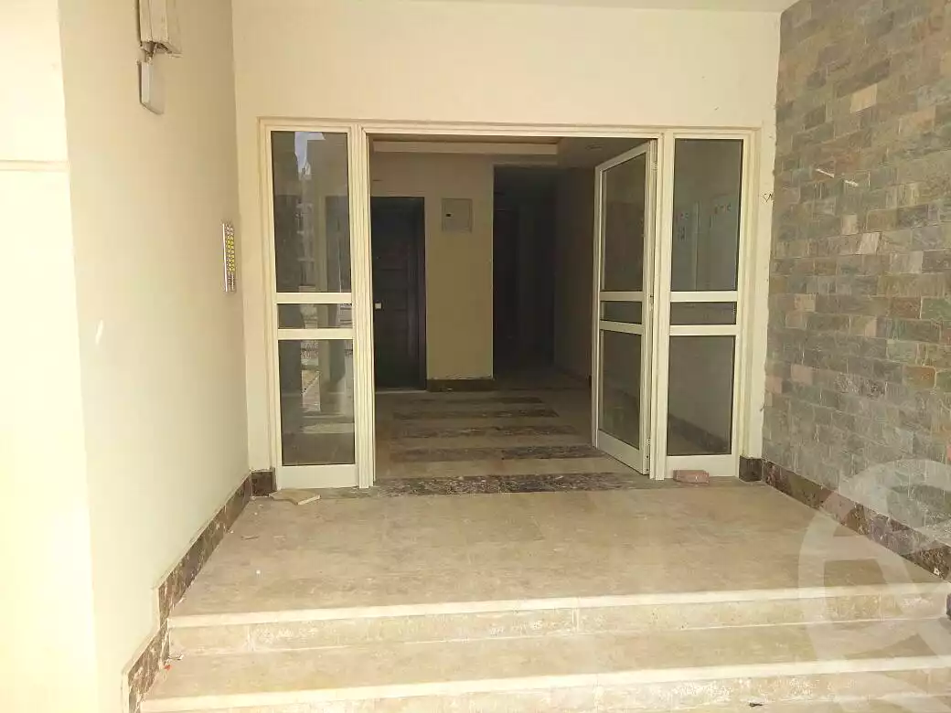 https://aqarmap.com.eg/ar/listing/6766484-for-sale-cairo-el-sheikh-zayed-city-compounds-dh-drys