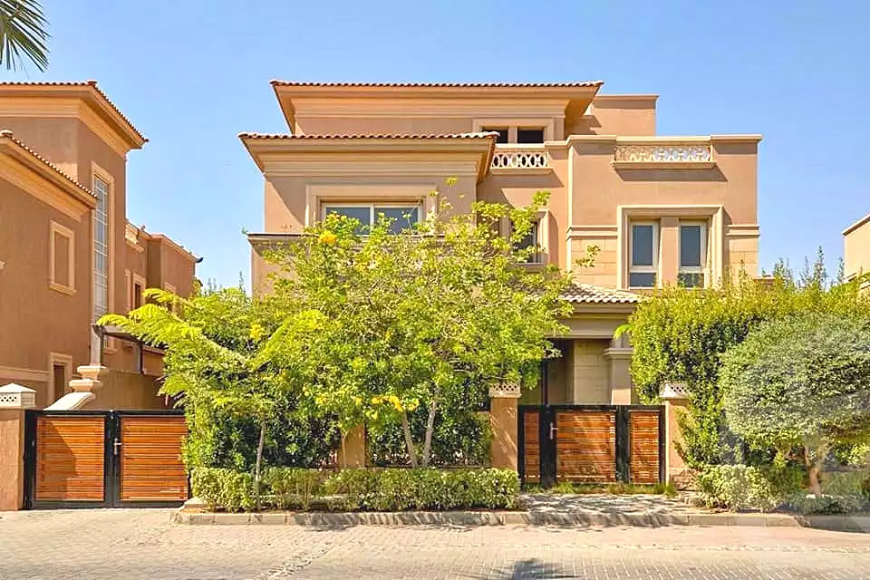 https://aqarmap.com.eg/ar/listing/6766671-for-sale-cairo-el-shorouk-compounds-el-patio-prime