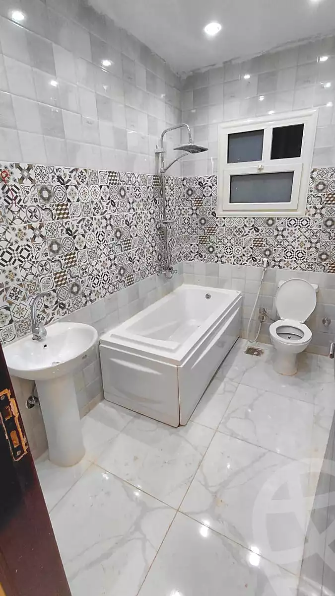 https://aqarmap.com.eg/ar/listing/6766745-for-sale-cairo-6th-of-october-mntq-fr-y-b-6-ktwbr