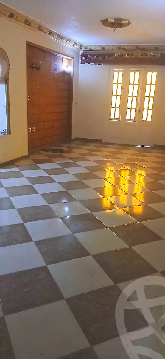https://aqarmap.com.eg/ar/listing/6767114-for-sale-alexandria-l-jmy-lbytsh-ain-shams-st
