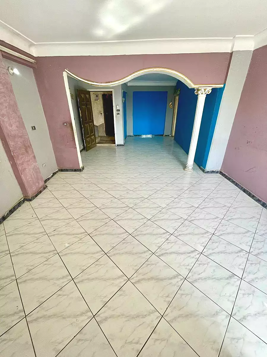 https://aqarmap.com.eg/ar/listing/6767142-for-sale-alexandria-l-jmy-lbytsh-ain-shams-st