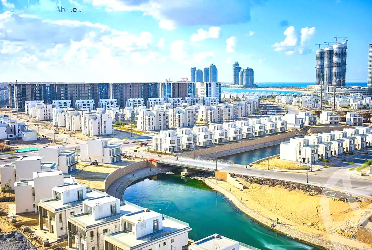 https://aqarmap.com.eg/ar/listing/6767233-for-sale-north-coast-new-alamein-mntj-t-l-lmyn-ljdyd-kmbwnd-mzryn