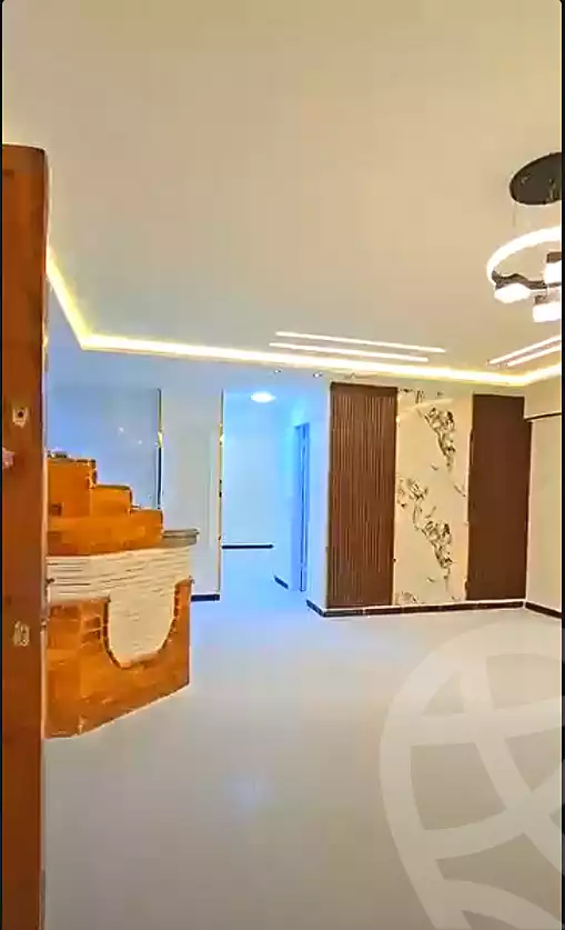 https://aqarmap.com.eg/en/listing/6768564-for-sale-alexandria-l-jmy-el-kilo-21