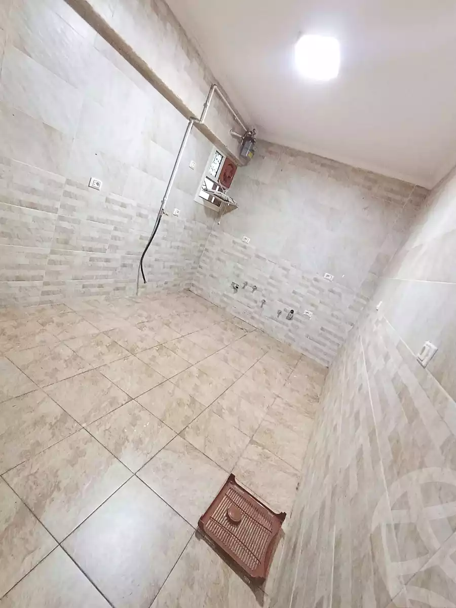 https://aqarmap.com.eg/ar/listing/6768592-for-rent-cairo-helwan-zou-el-fekar-basha-st