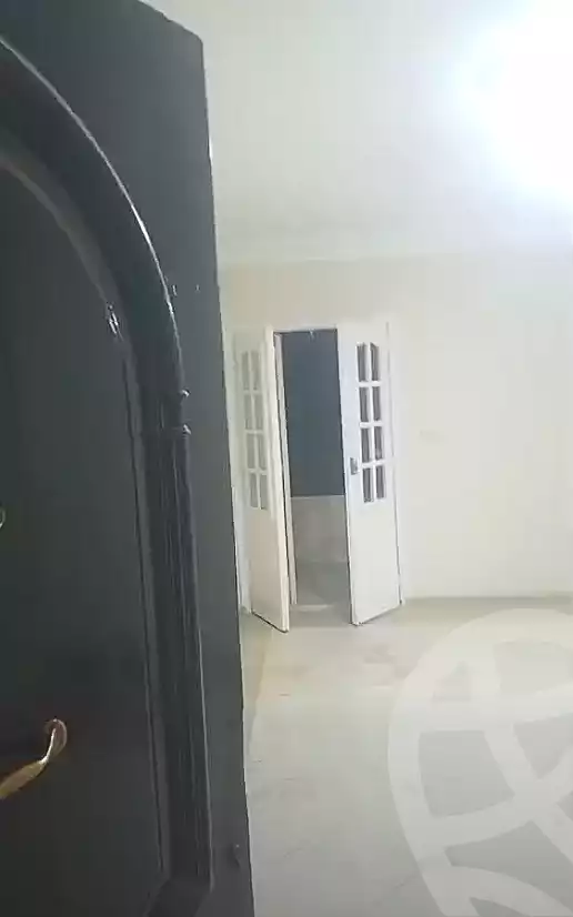 https://aqarmap.com.eg/ar/listing/6768675-for-sale-cairo-ain-shams-ain-shams-el-sharkia-el-eshrein-stt