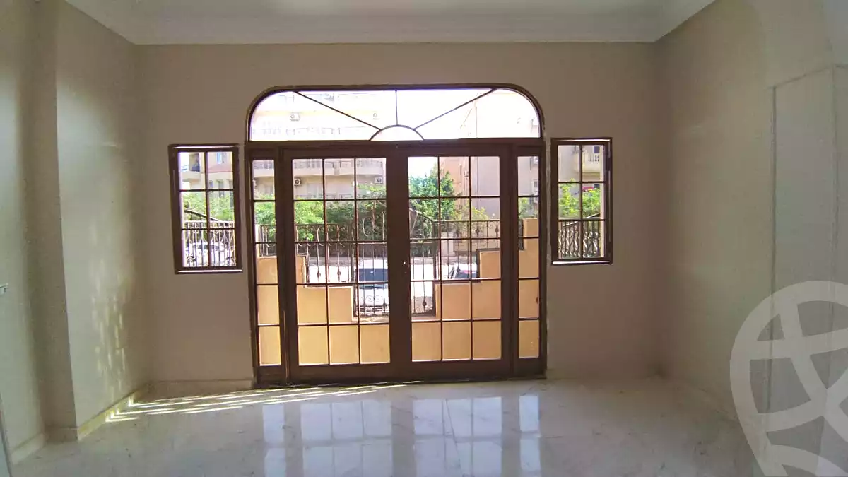 https://aqarmap.com.eg/ar/listing/6768841-for-sale-cairo-new-cairo-hy-skn-ljm-lmryky