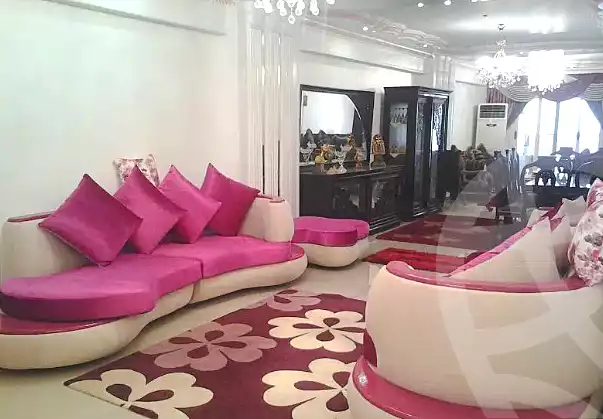 https://aqarmap.com.eg/ar/listing/6768987-for-rent-alexandria-kafr-abdo
