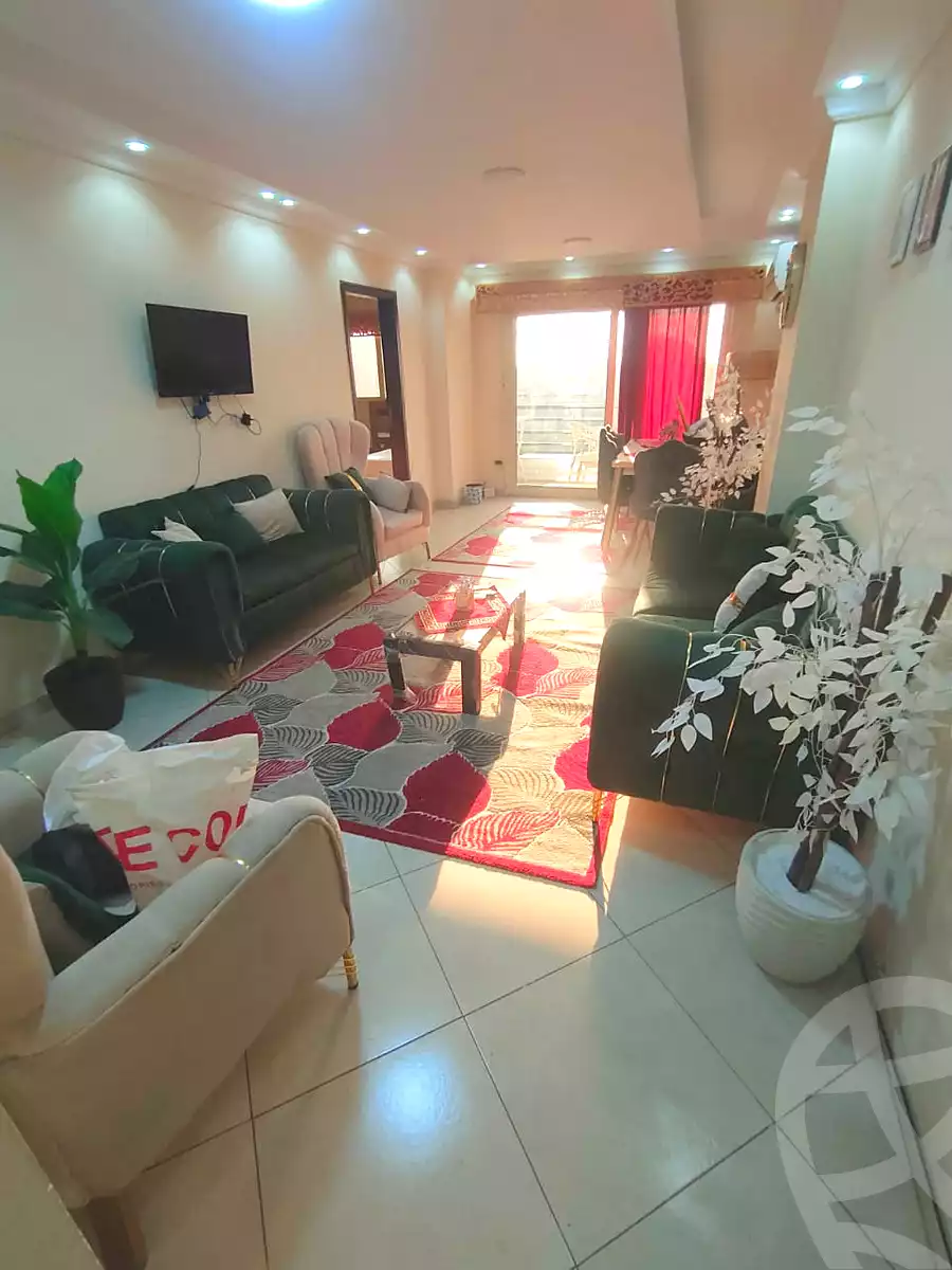 https://aqarmap.com.eg/ar/listing/6769051-for-rent-cairo-manial-kwrnysh-lmnyl