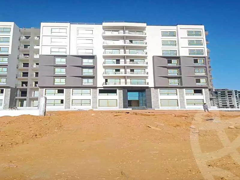 https://aqarmap.com.eg/ar/listing/6769191-for-sale-cairo-new-administrative-capital-r7-green-avenue
