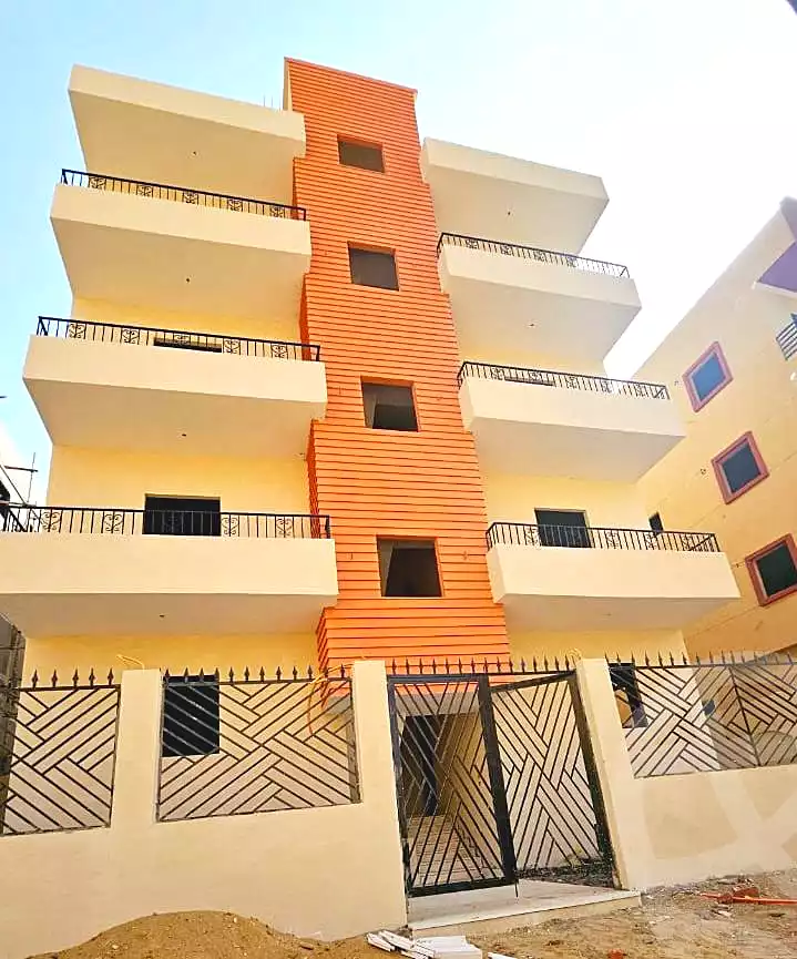 https://aqarmap.com.eg/ar/listing/6769498-for-sale-cairo-badr-city-hai-el-ashgar-featured-neighborhood-el-imam-el-bokhary-st