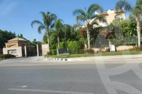 https://aqarmap.com.eg/en/listing/6769506-for-sale-cairo-el-sheikh-zayed-city-compounds-sama-zayed