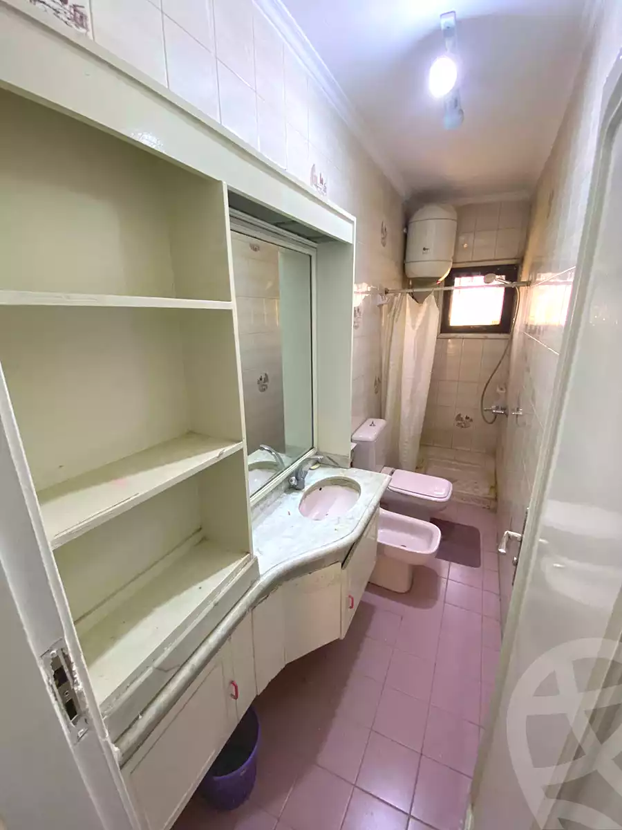 https://aqarmap.com.eg/ar/listing/6769631-for-rent-cairo-el-maadi-shr-6