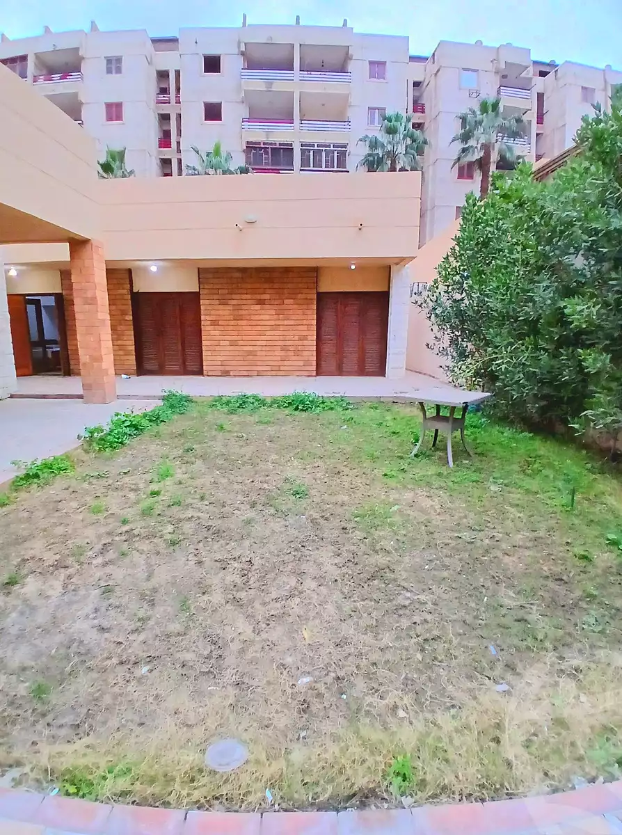 https://aqarmap.com.eg/ar/listing/6769866-for-sale-alexandria-l-jmy-lbytsh-el-hanafeya-st