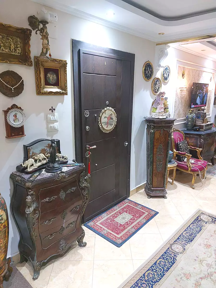 https://aqarmap.com.eg/ar/listing/6769896-for-sale-cairo-ain-shams-ain-shams-el-sharkia