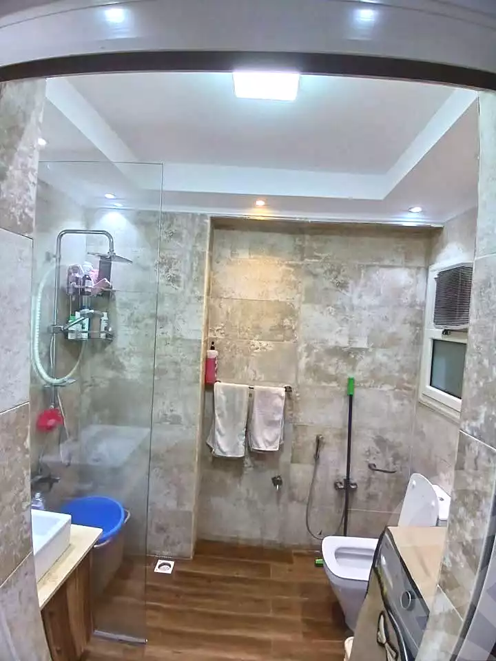 https://aqarmap.com.eg/ar/listing/6769955-for-sale-cairo-ain-shams-ahmed-esmat-st