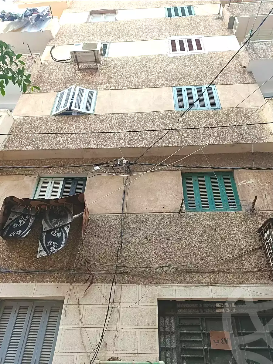https://aqarmap.com.eg/en/listing/6770003-for-sale-alexandria-camp-cesar