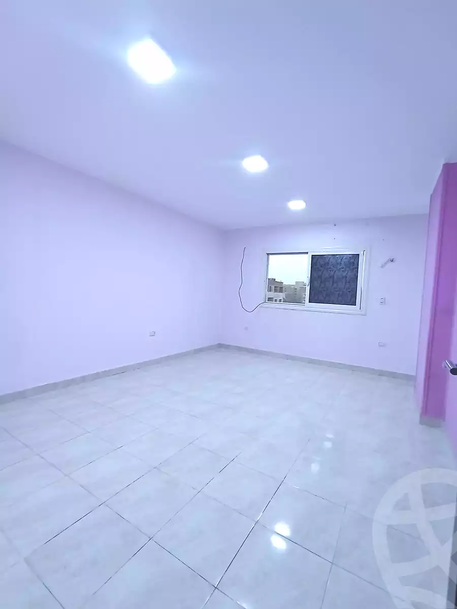 https://aqarmap.com.eg/ar/listing/6770044-for-rent-cairo-helwan-zou-el-fekar-basha-st