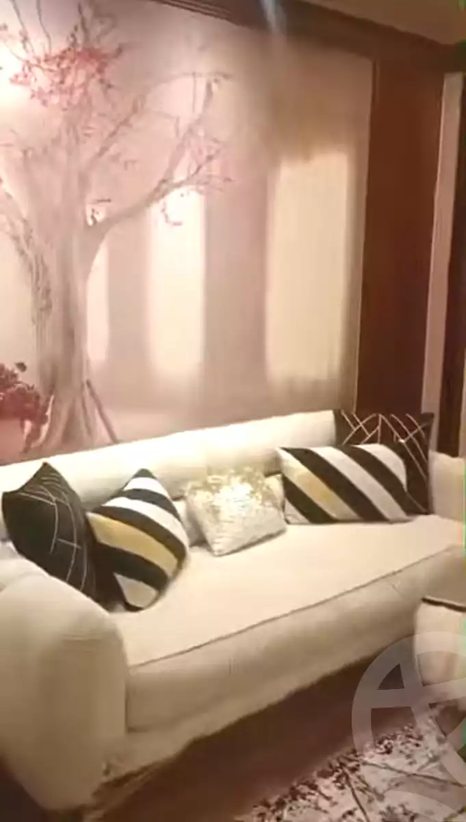 https://aqarmap.com.eg/ar/listing/6770144-for-sale-cairo-helwan-hadayek-helwan-el-eshrein-st
