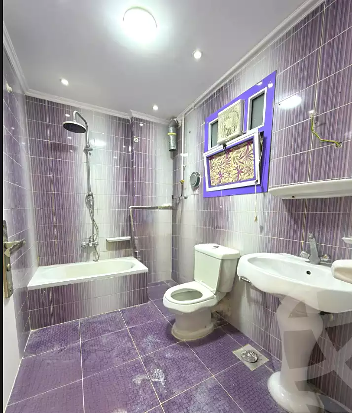 https://aqarmap.com.eg/ar/listing/6770271-for-sale-alexandria-l-jmy-lbytsh-al-samalehy-1-st