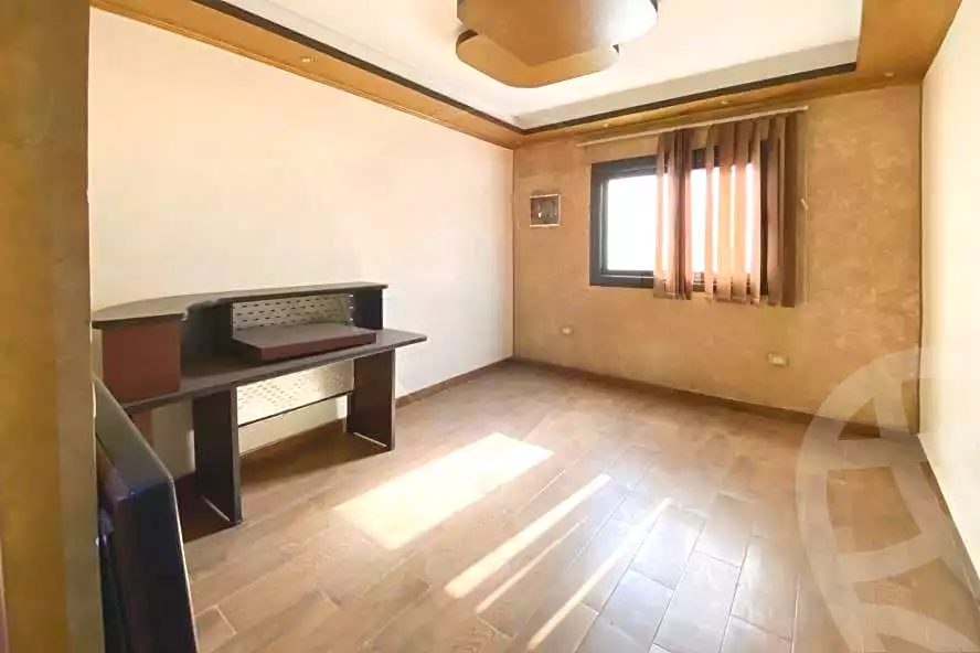 https://aqarmap.com.eg/ar/listing/6770296-for-sale-alexandria-moharram-bey