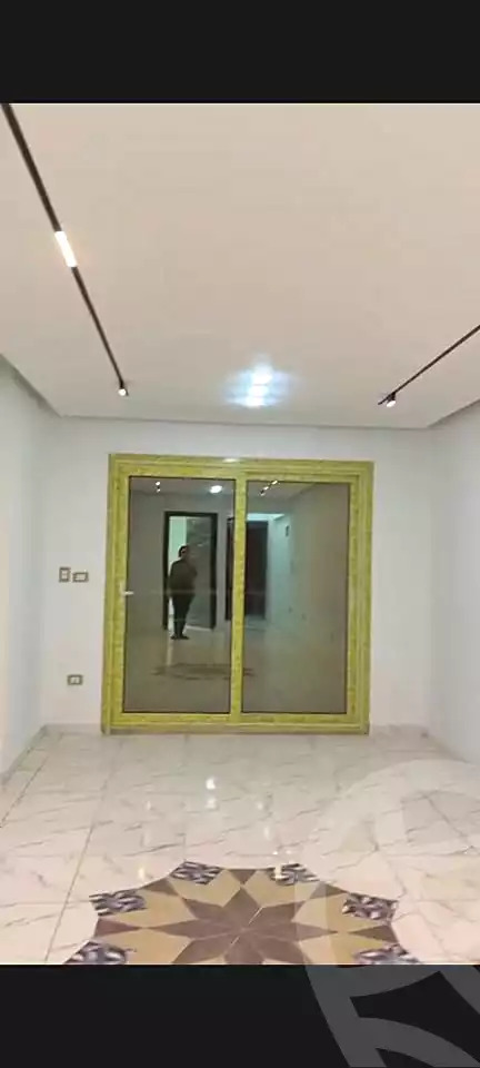 https://aqarmap.com.eg/en/listing/6770482-for-rent-alexandria-new-miami-el-quds-school-st