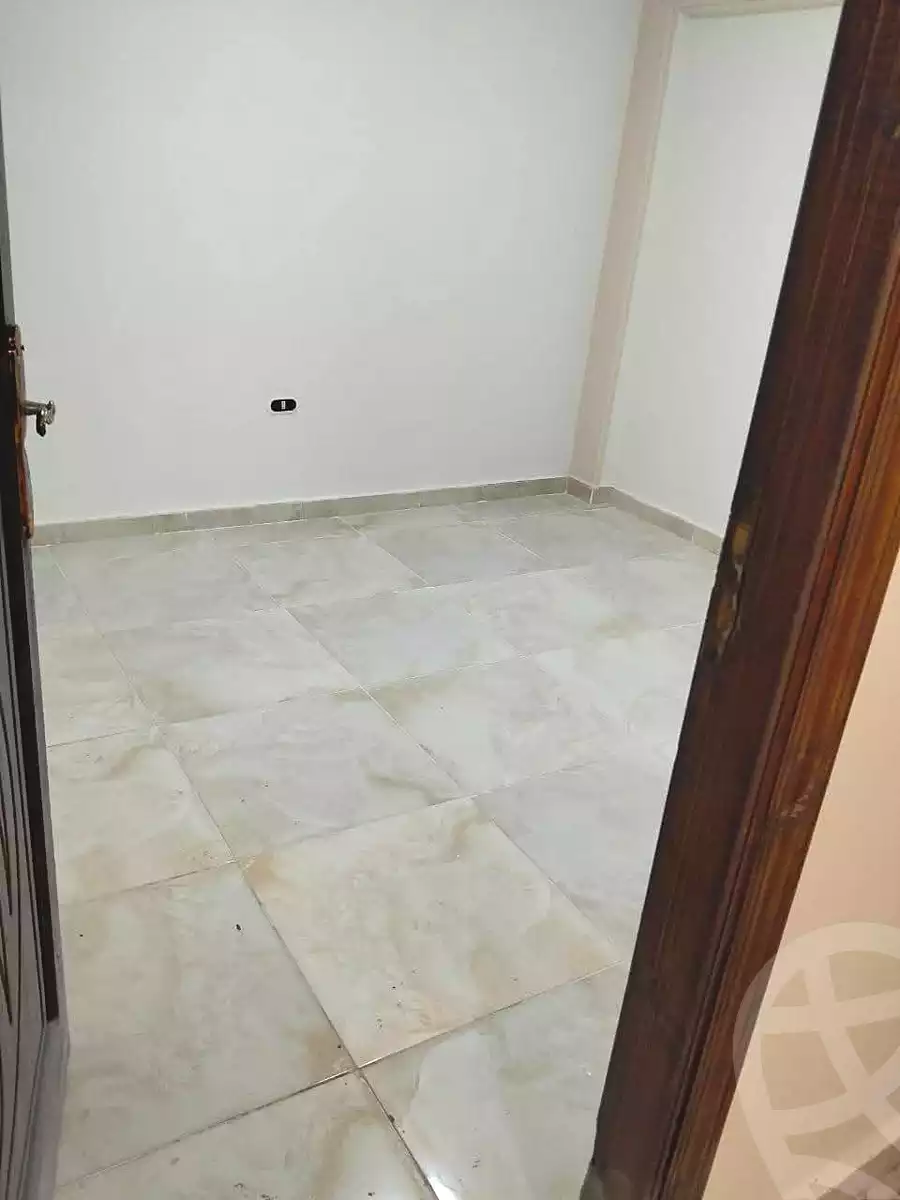 https://aqarmap.com.eg/en/listing/6770516-for-sale-alexandria-l-jmy-el-hanouvel-el-zahraa-city-st