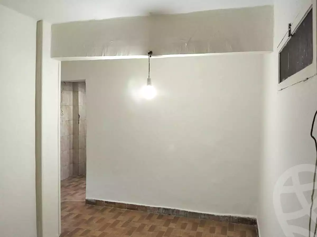 https://aqarmap.com.eg/ar/listing/6770868-for-sale-cairo-helwan-helwan-el-sharkeya-gaafar-st
