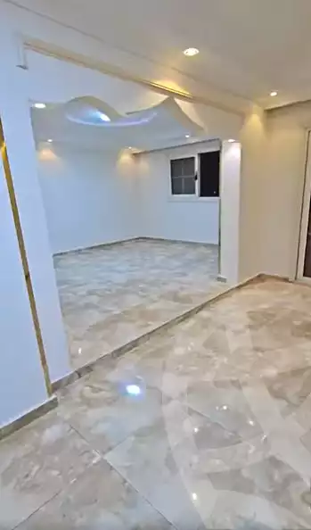 https://aqarmap.com.eg/ar/listing/6771118-for-sale-cairo-ain-shams-jsr-lswys
