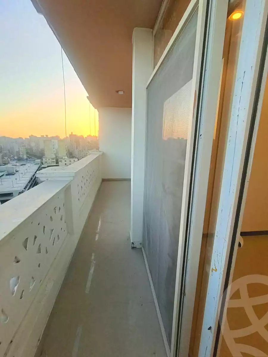 https://aqarmap.com.eg/ar/listing/6771254-for-sale-alexandria-sidi-gaber-dinshwau-st