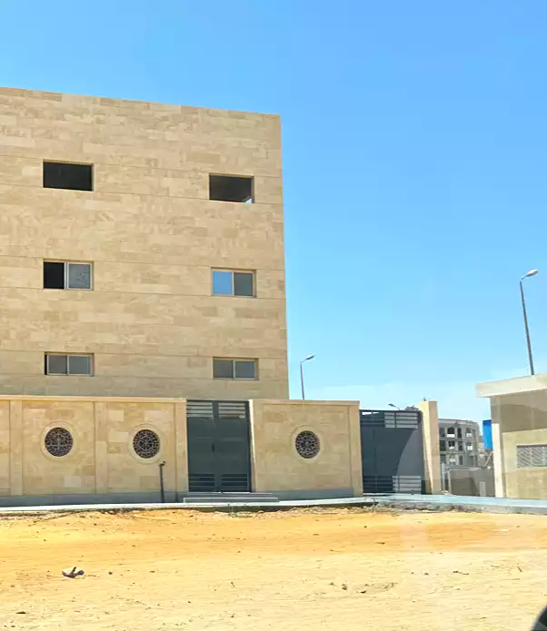 https://aqarmap.com.eg/ar/listing/6771499-for-sale-cairo-new-cairo-el-maantiqah-el-sinaiyyah