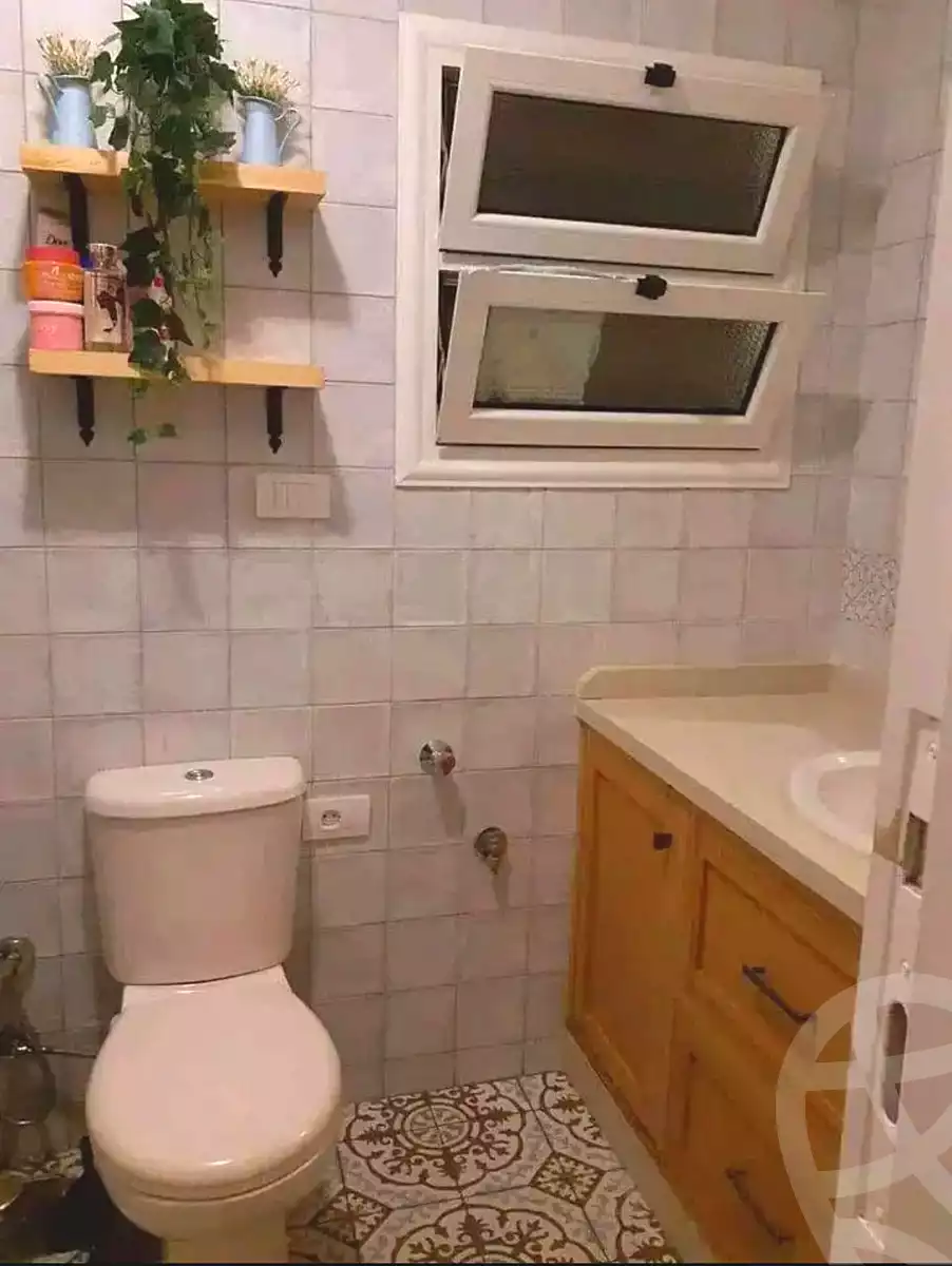 https://aqarmap.com.eg/en/listing/6771690-for-rent-alexandria-el-montazah