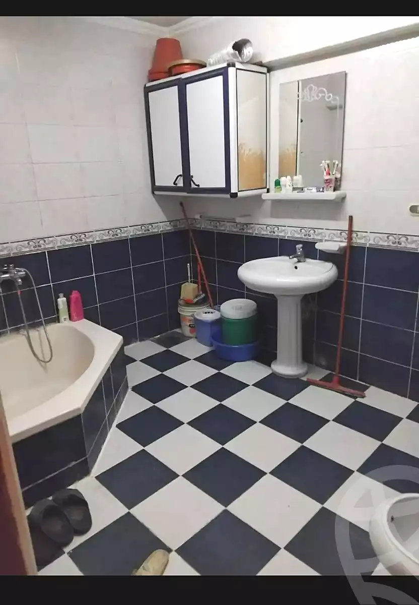 https://aqarmap.com.eg/ar/listing/6771942-for-sale-alexandria-sydy-bshr-sydy-bshr-bhry-shr-mhmd-njyb