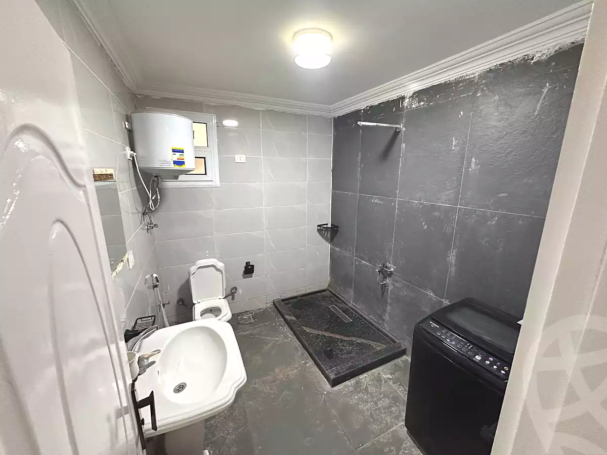 https://aqarmap.com.eg/en/listing/6171240-for-rent-cairo-manial-manial-st
