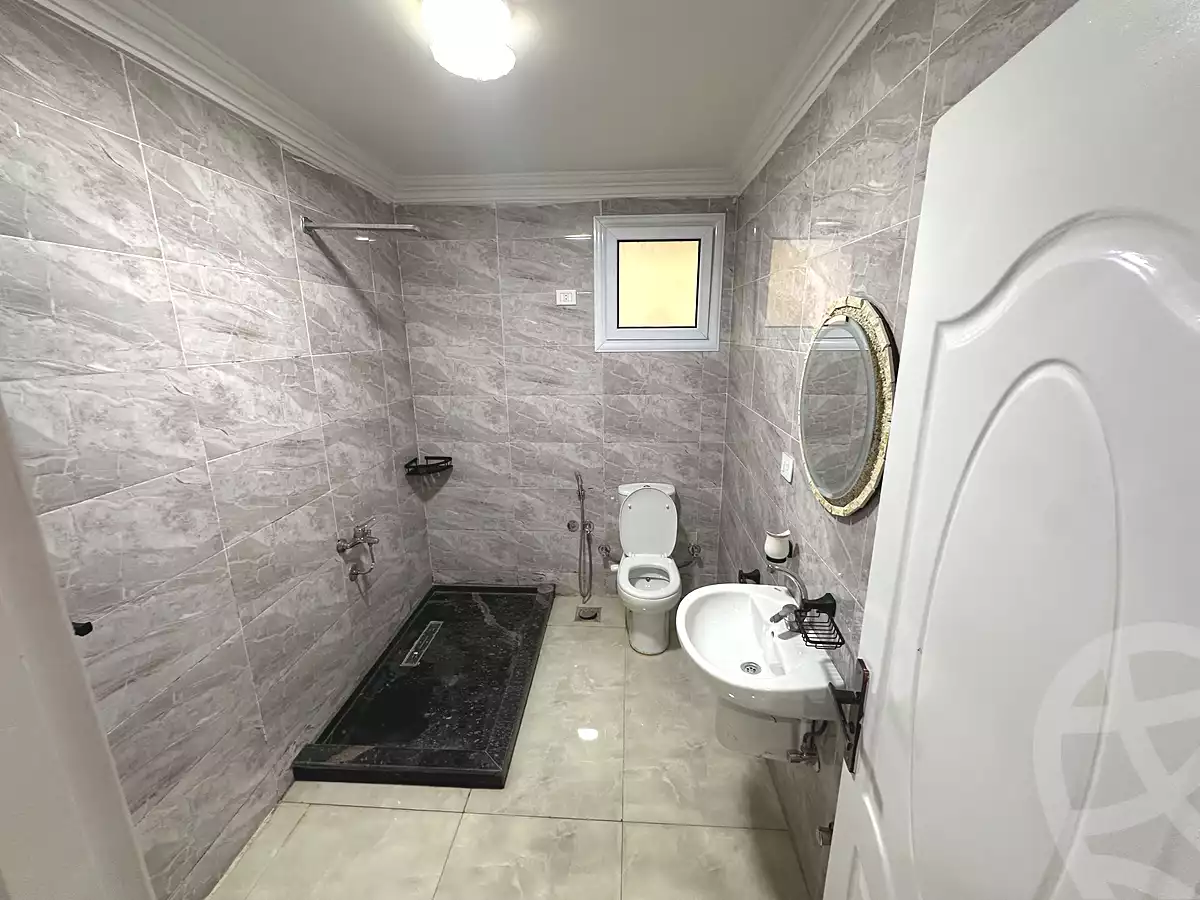 https://aqarmap.com.eg/en/listing/6171240-for-rent-cairo-manial-manial-st