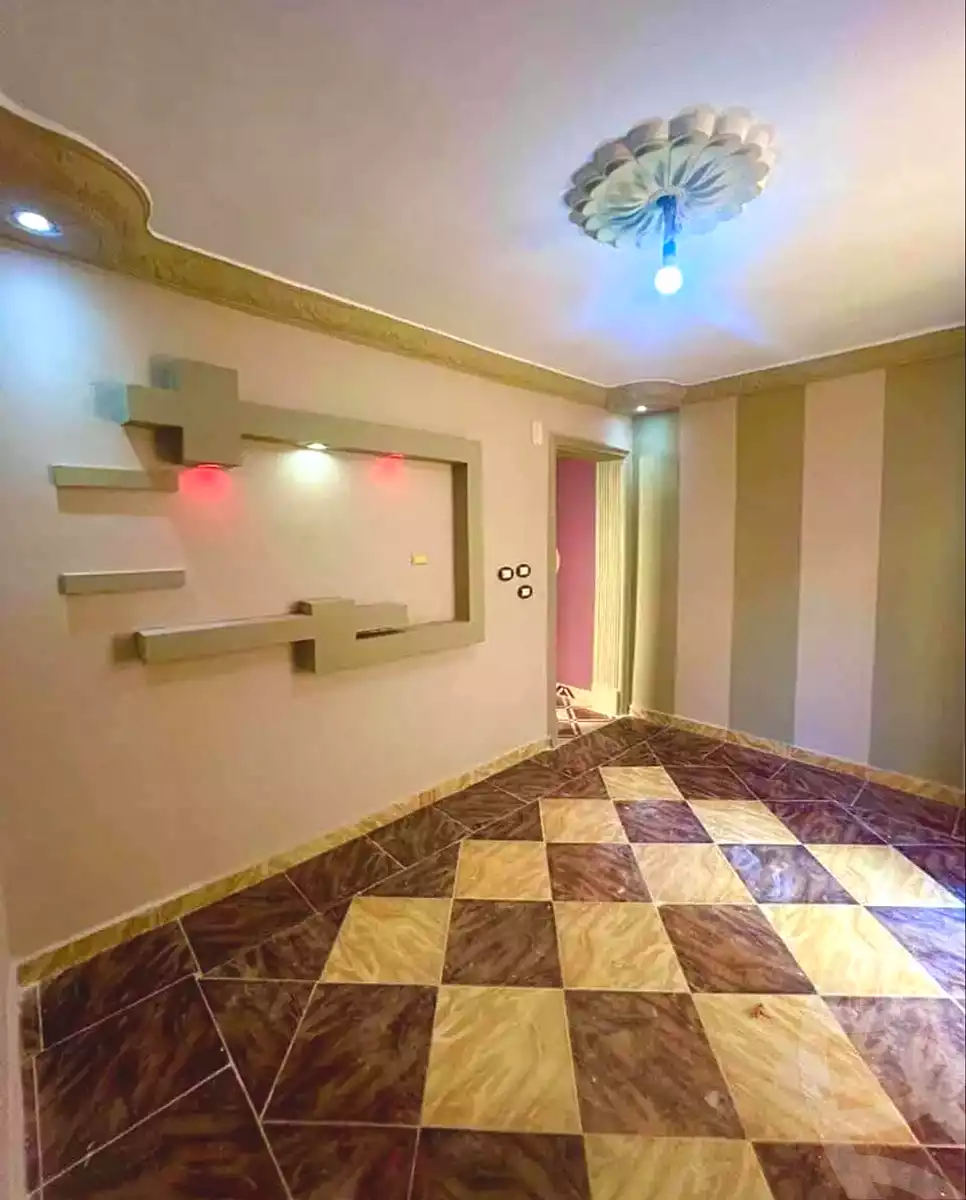https://aqarmap.com.eg/ar/listing/6772236-for-sale-alexandria-el-asafra-l-sfr-qbly-el-maahad-el-dini-st