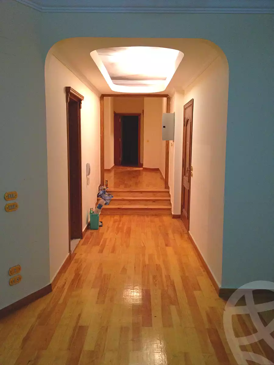 https://aqarmap.com.eg/en/listing/6772253-for-sale-cairo-el-maadi-degla-street-200