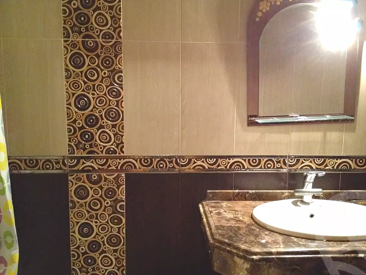 https://aqarmap.com.eg/en/listing/6772253-for-sale-cairo-el-maadi-degla-street-200