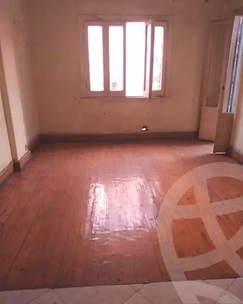 https://aqarmap.com.eg/ar/listing/6772290-for-sale-cairo-downtown-el-qasr-el-ayni