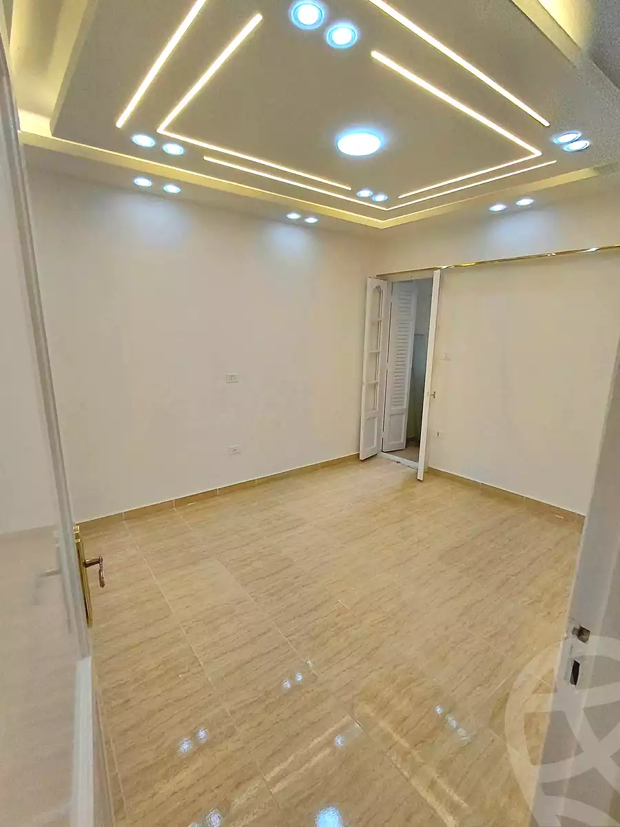 https://aqarmap.com.eg/ar/listing/6772614-for-sale-alexandria-sydy-bshr-sydy-bshr-bhry-gamal-abd-el-nasir-st