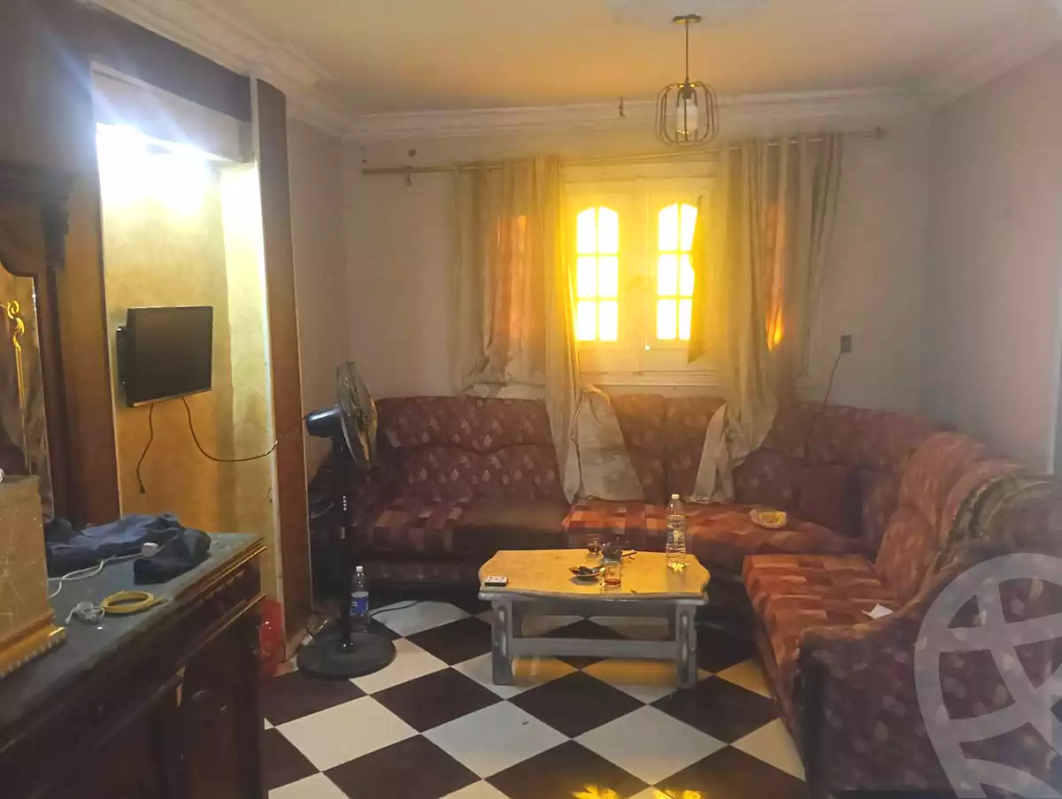 https://aqarmap.com.eg/ar/listing/6772767-for-rent-cairo-faisal-kafr-tohormos-queen-nazli-st