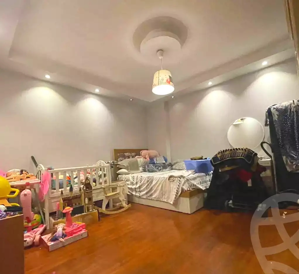 https://aqarmap.com.eg/ar/listing/6772784-for-sale-alexandria-camp-cesar-el-gaish-rd