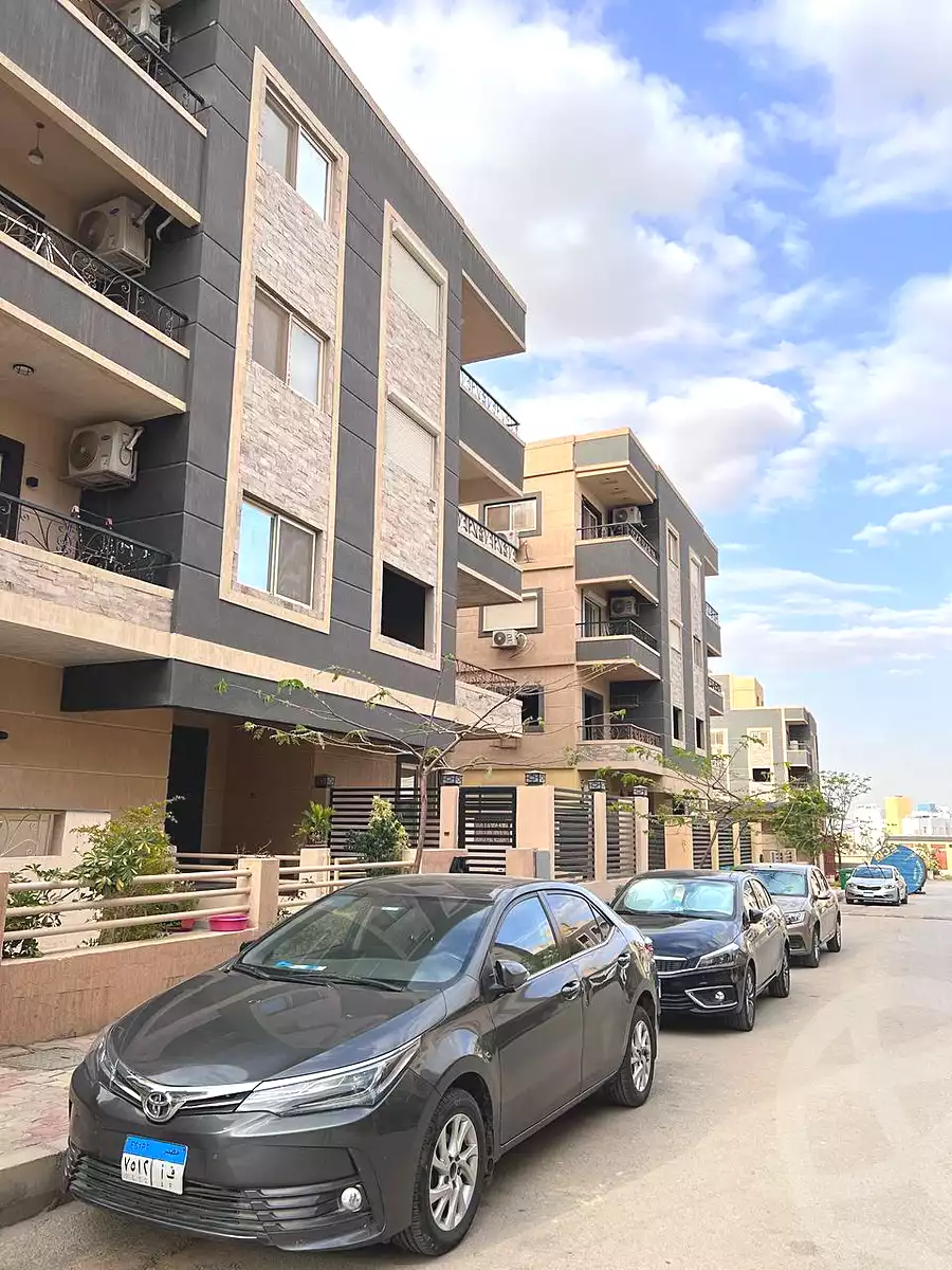 https://aqarmap.com.eg/ar/listing/6773050-for-sale-cairo-new-cairo-compounds-sephora-heights